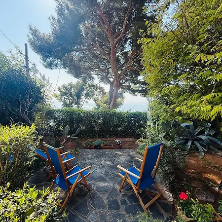 Casa • Mare Relax E Famiglie Villa